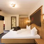 Pure Panoramahotel Erika Superior 施图拜河谷新施蒂夫特