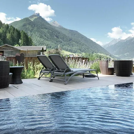 Erika Pure Panoramahotel Inklusive Stubai Super Card Neustift im Stubaital