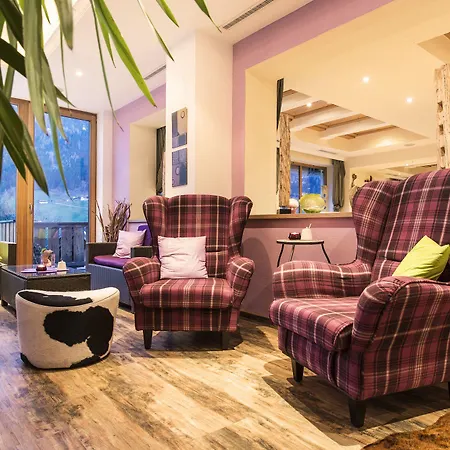 Hotel Erika Pure Panoramahotel Inklusive Stubai Super Card 3*