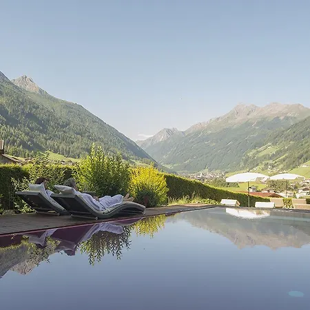 Erika Pure Panoramahotel Inklusive Stubai Super Card 3* Neustift im Stubaital